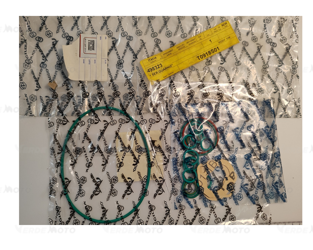 Serie Guarnizioni testa motore Poker Diesel Originale Piaggio 498323